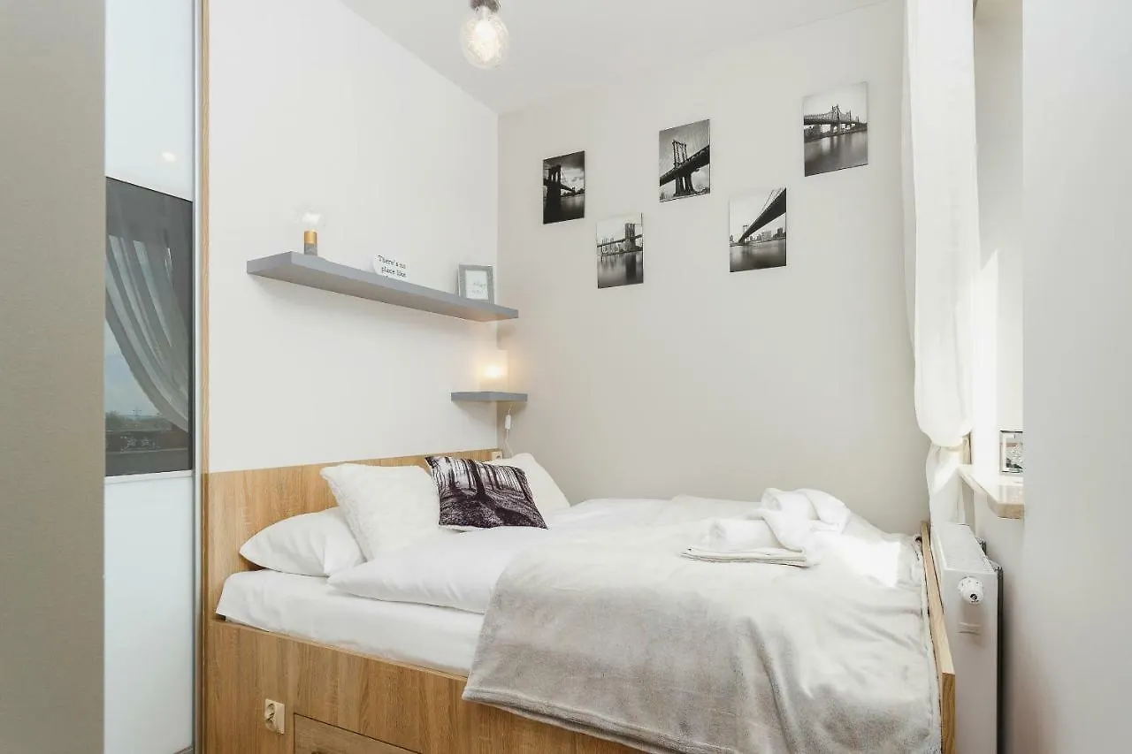 Tauron Arena Elegant Apartment Dabska By Noclegi Renters Krakow Poland